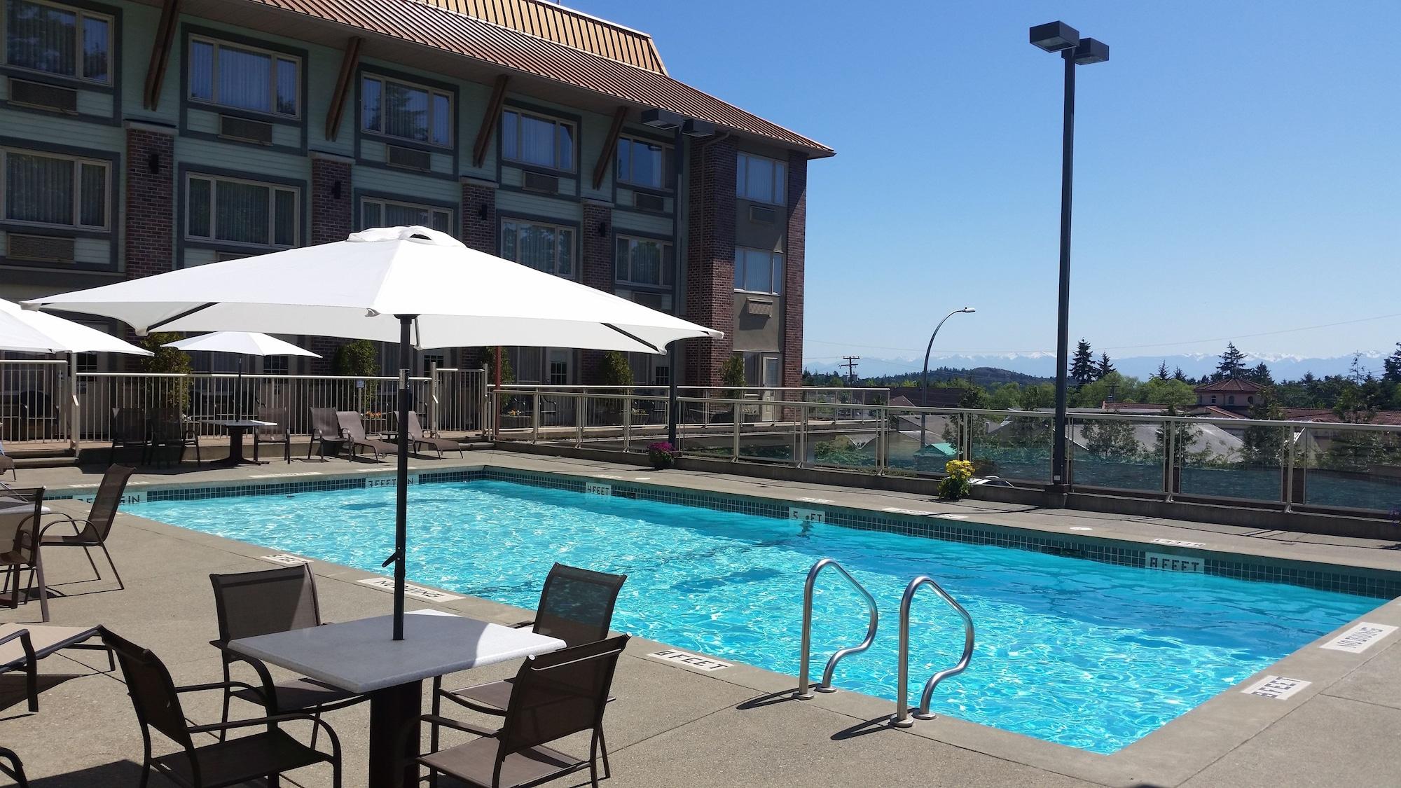 Holiday Inn Victoria - Elk Lake By Ihg Saanich Bagian luar foto